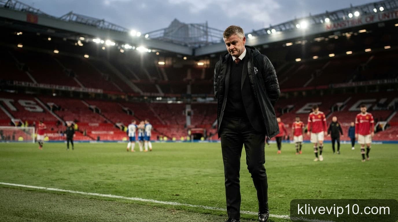 Khủng hoảng tại Old Trafford: Manchester United bị loại sớm khỏi League Cup, áp lực đè nặng lên Michael Carrick