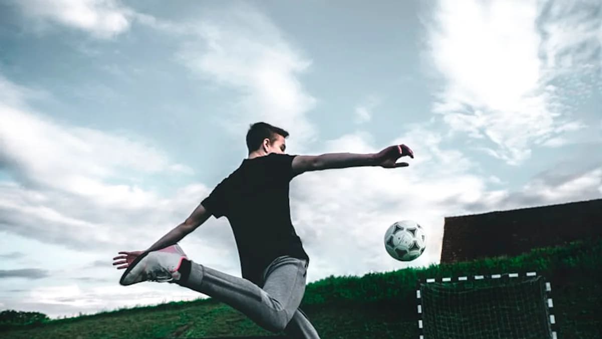 MaresLive: lịch trực tiếp bóng đá hôm nay, soi kèo V-League và tỷ số live 2026-05-23
